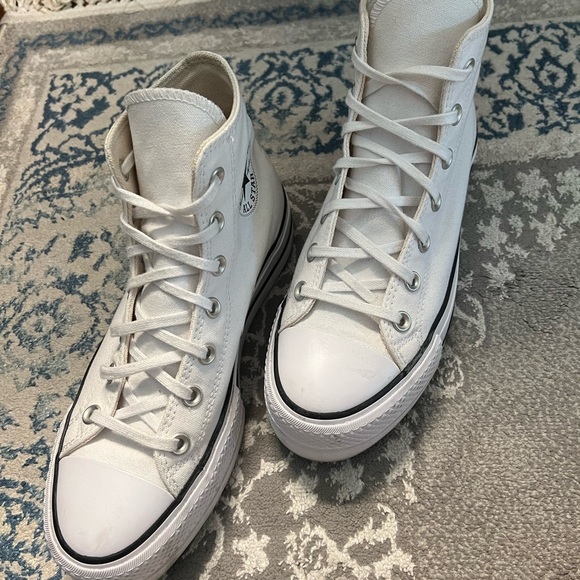 Converse All Stars Shoes - Converse White High-Top Canvas Sneakers - Classic Lace-Up Style